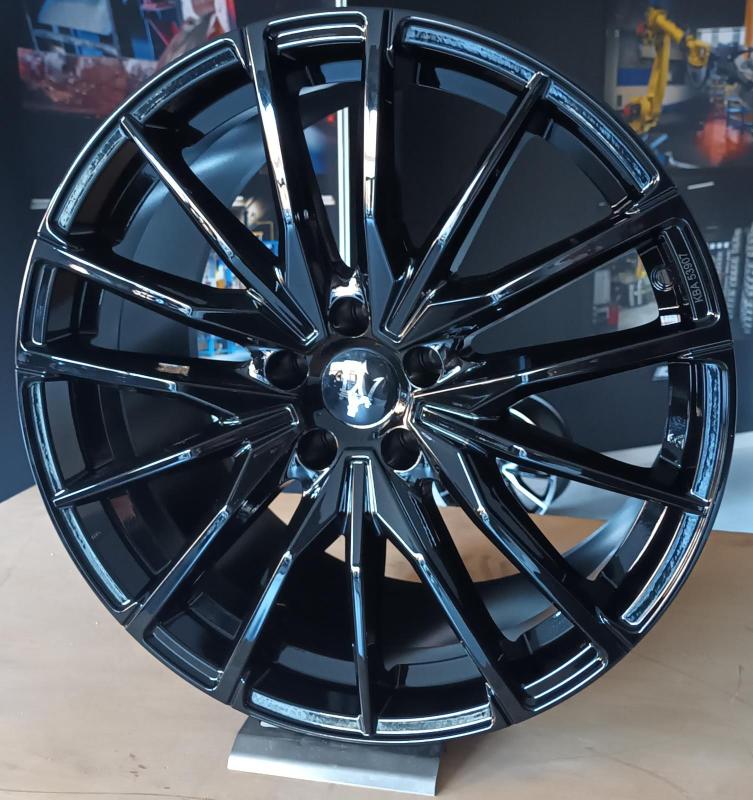 GMP / SPARTA / GLOSSY BLACK<br>9,0J20" 5X114,3 38 67,10