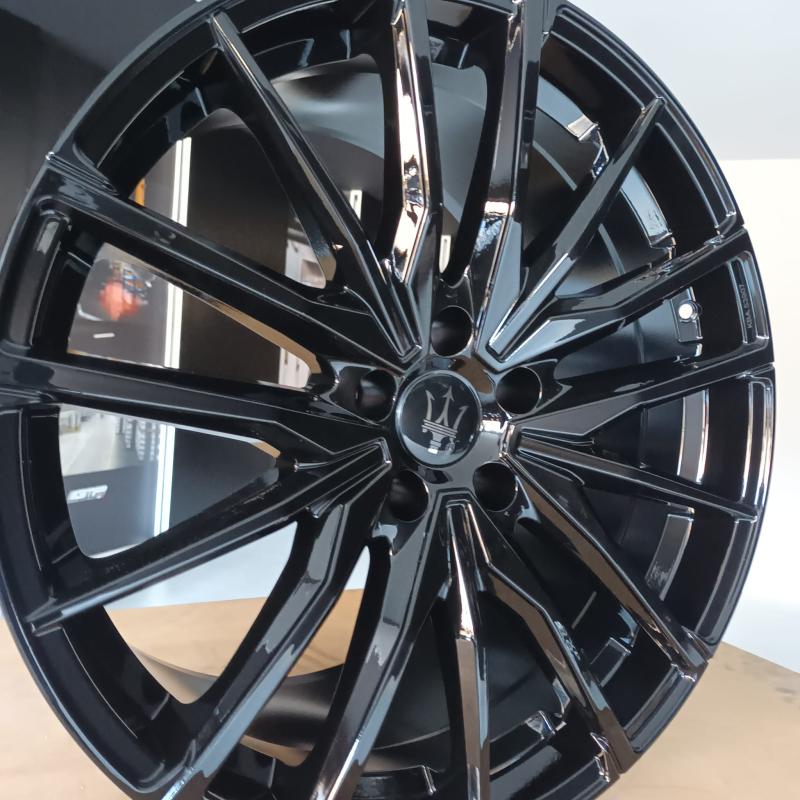 GMP / SPARTA / GLOSSY BLACK<br>10,5J21" 5X114,3 43 67,10