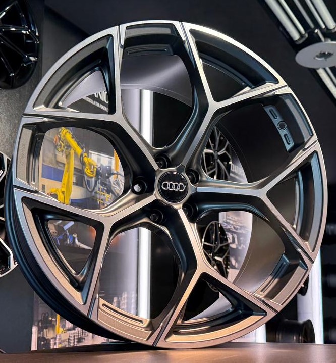 Cerchio GMP: ULTRIVITY / MATT ANTHRACITE DIAMOND