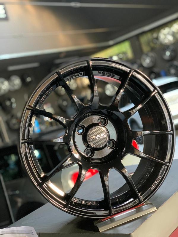 Cerchio MAK: XLR / GLOSS BLACK