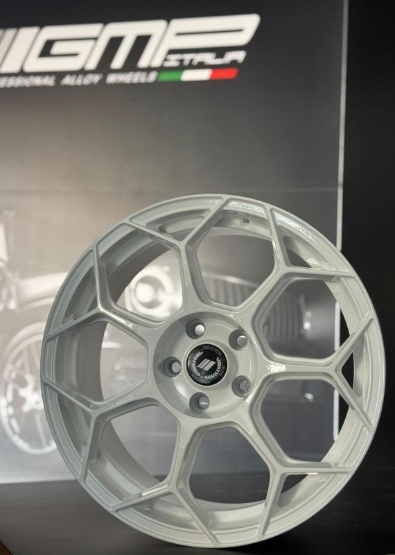 Cerchio GMP: RACEWAY / BIANCO CORSA