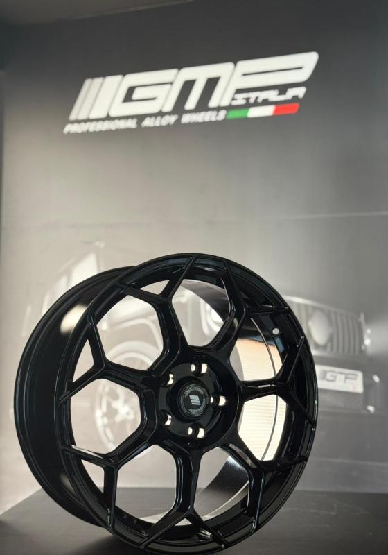 GMP / RACEWAY / NERO CORSA<br>8,0J18" 5X112 35 66,60