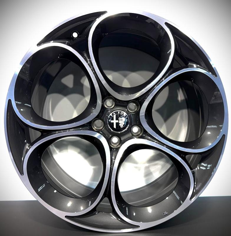 Cerchio ORIGINALI: ALFA ROMEO STELVIO 5 SPEICHEN 156146319 / DARK MIRON
