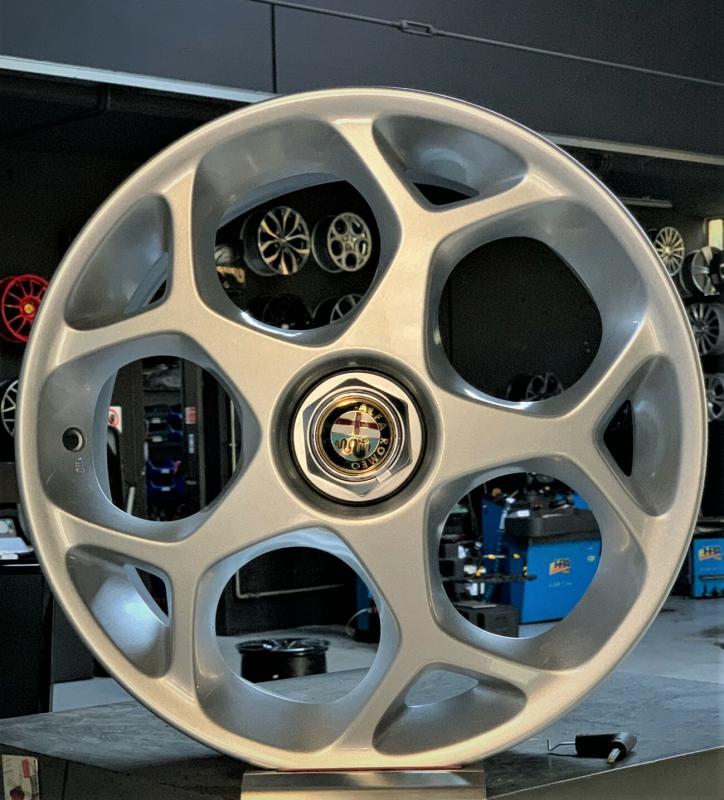 Cerchio ORIGINALI: ALFA ROMEO MONODADO / SILVER