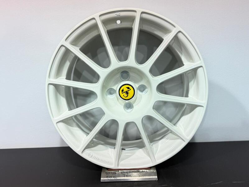 MAK / HAVALON / GLOSS WHITE<br>7,0J17" 4X100 35 56,60