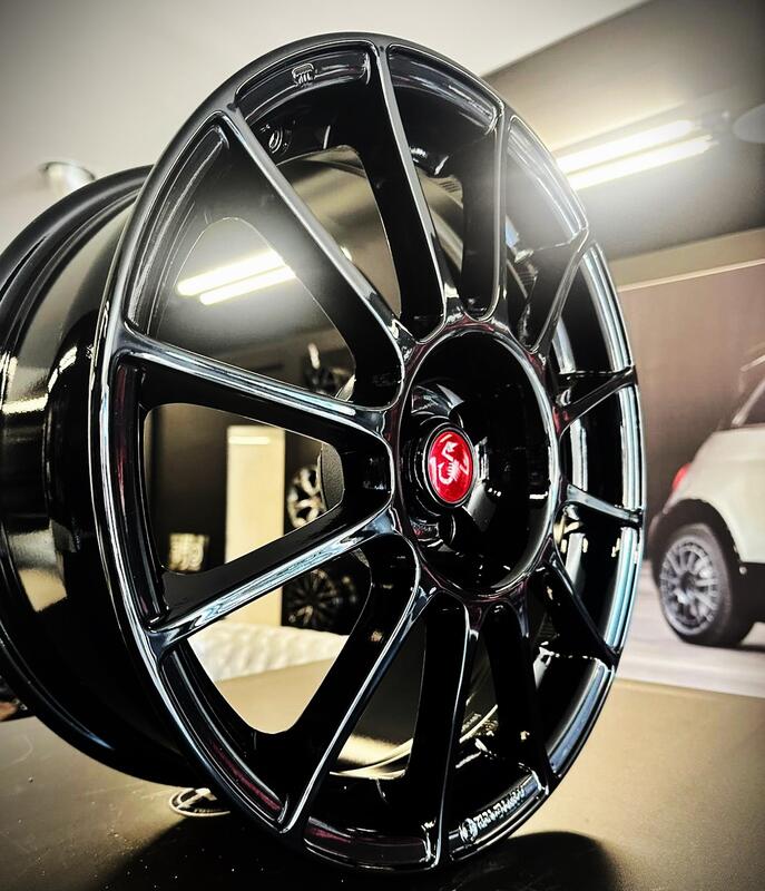 MAK / HAVALON / GLOSS BLACK<br>7,0J17" 4X100 35 58,10