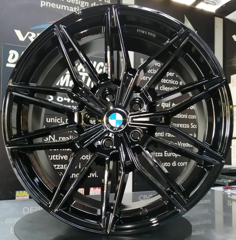GMP / SPECTER / GLOSSY BLACK<br>8,0J18" 5X120 43 72,60